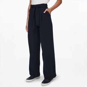 Lululemon Noir Wide Leg Pant Black High Rise Tie Waist Size 2 Travel Woven